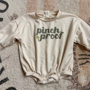 Tullabee baby st. Patrick’s day bubble